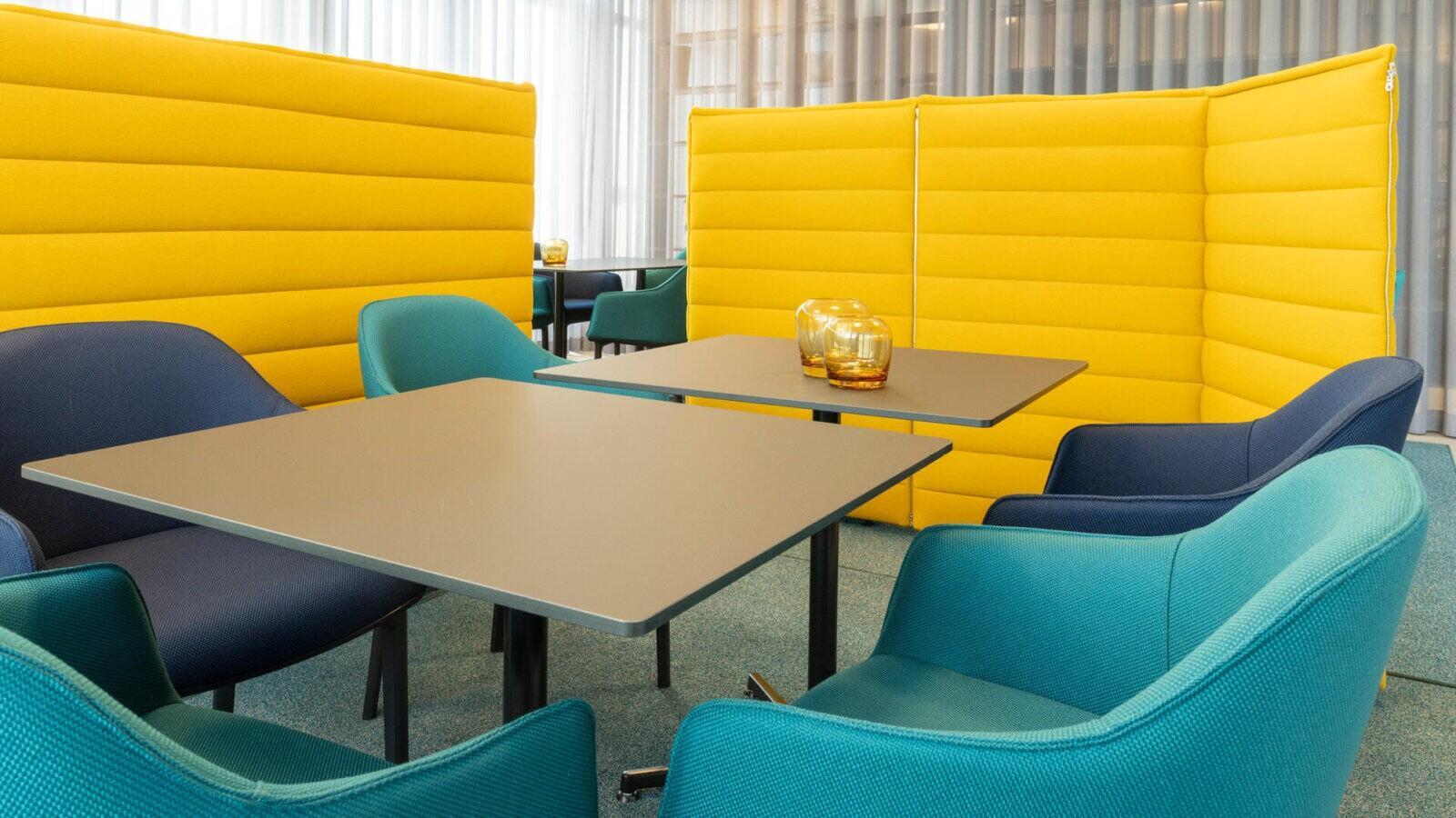 projekt k Referenz Markilux Lounge für Kundengespräche Rückzugsmöglichkeit