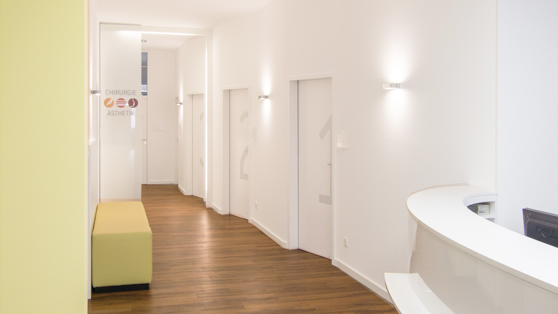 Dermatologische Praxis Münster Einrichtungskonzept Flur
