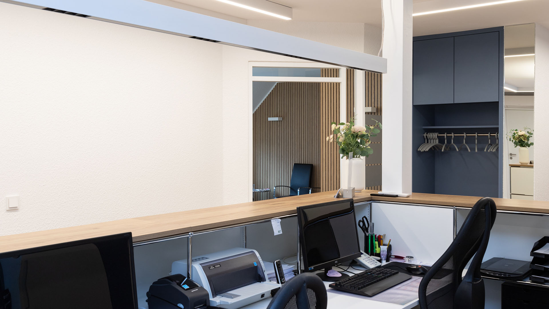 Referenzprojekt projekt k Praxis Umbau Empfangstheke USM Haller Münster